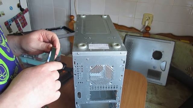 Корпус для ПК, лайфхаки , уменьшаем уровень шума! смотреть онлайн