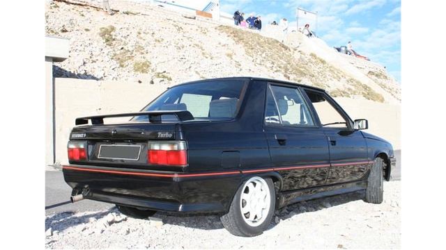 Renault 9 & 11 смотреть онлайн