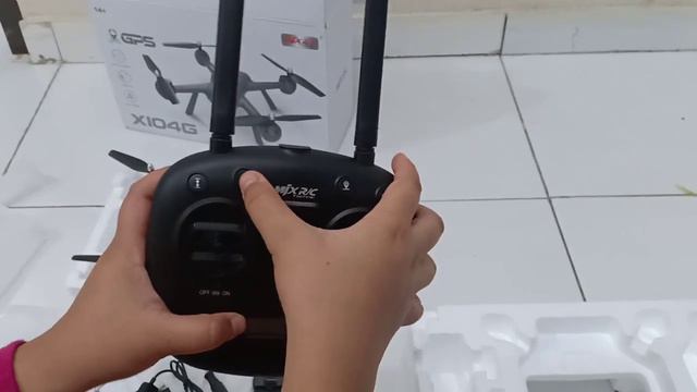 Unboxing Drone MJX 104G - Harga 1jutaan !! смотреть онлайн