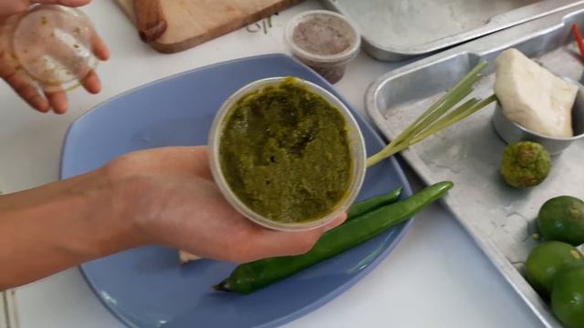тайская кухня - что нужно для зеленой кари-пасты
