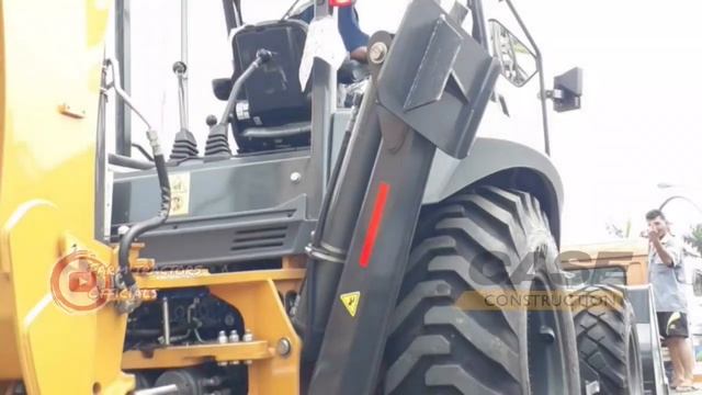 CASE 570SV Video Perfomance || Backhoe Loaders Center Pivot at work смотреть онлайн
