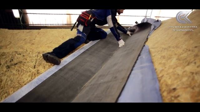 Монтаж гибкой черепицы ТЕХНОНИКОЛЬ: монтаж в ендове открытым способом Инструкция, часть 1 смотреть онлайн