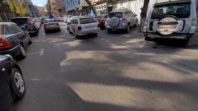 Bakıda 1 maşın 4 MAŞINI VURDU - Polis Sürücünü Saxladı смотреть онлайн
