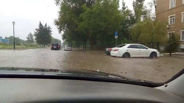 В Знаменске Астраханской области аномальные осадки смотреть онлайн