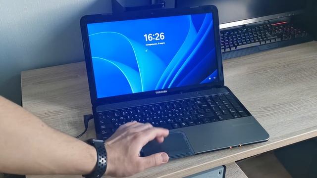 Toshiba Satellite L855 i7 3610QM смотреть онлайн