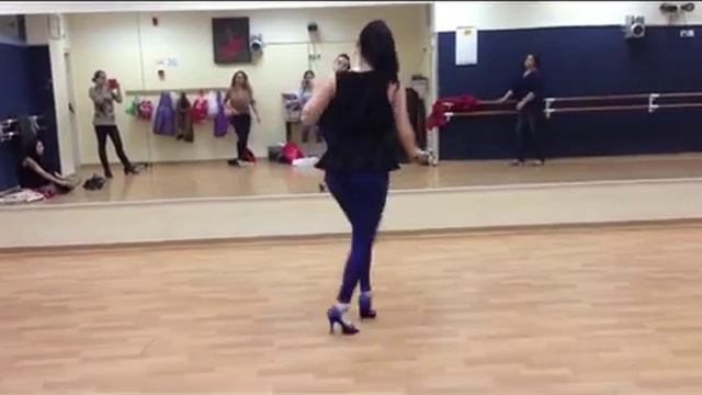 Dori Skalt - Salsa Lady Style смотреть онлайн