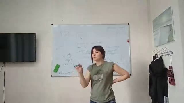 At the Russian lesson. Story "Роман в большом городе" смотреть онлайн