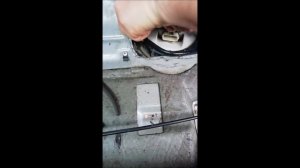 Как отсоединить топливные трубки от бензонасоса Форд мондео 3