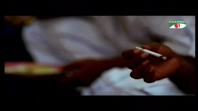 Deyaler Opare Ache Akash | Movie Song | Third Person Singular Number | Mosharraf Karim & Tisha смотреть онлайн