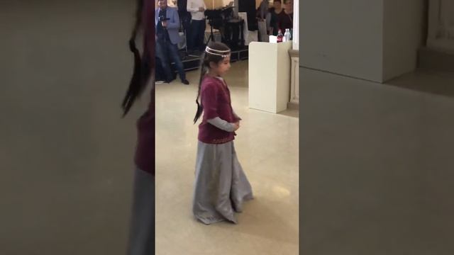 Танец подарок невесте на свадьбу смотреть онлайн