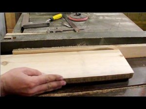 Как сделать простой фуганок из циркулярной пилы.