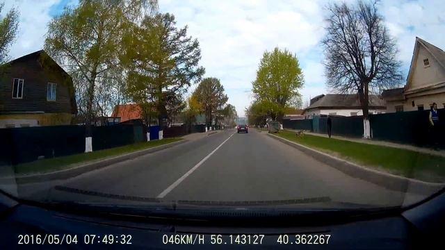 Обгон через сплошную линию Hyundai starex Х500КН33. смотреть онлайн