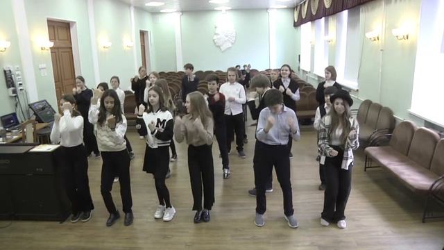 Танцы на английском 6 классы.