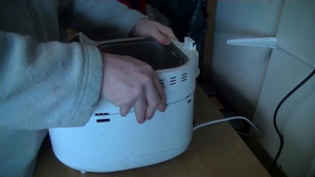 Montage / Démontage d'une machine à Pain смотреть онлайн