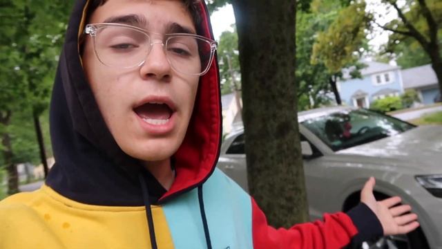Our Audi Q8 DIED On Us Due To A Design Flaw смотреть онлайн
