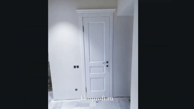 Светлые межкомнатные двери в интерьере [примеры установки] смотреть онлайн