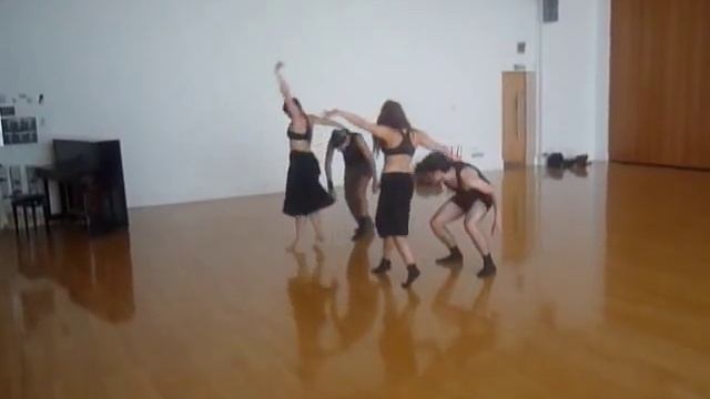 Albert Ciasteks choreography "Her" - peformed by London Contemporary Dance students смотреть онлайн
