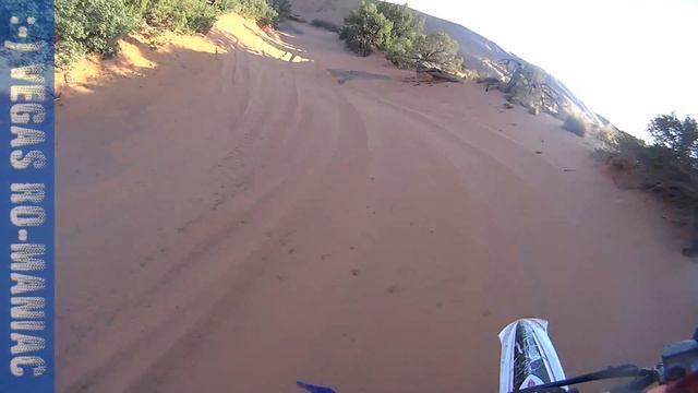 Hell's Gate Moab on Dirt Bike Full Throttle смотреть онлайн
