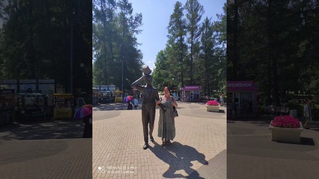 Этим летом в Санкт Петербурге. смотреть онлайн