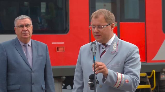 Между Качканаром и Екатеринбургом полетели «Ласточки» смотреть онлайн