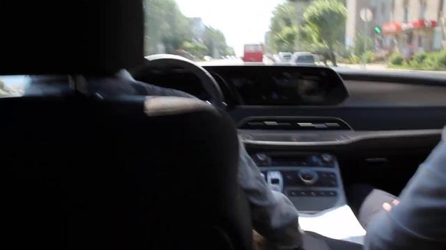 Hyundai Palisade смотреть онлайн