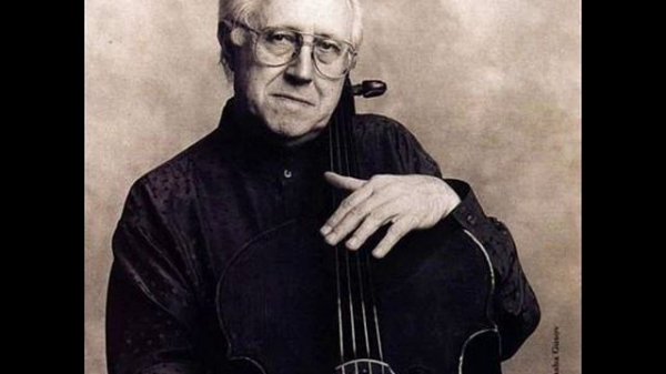 Rostropovich plays Stravinsky: Russian song.