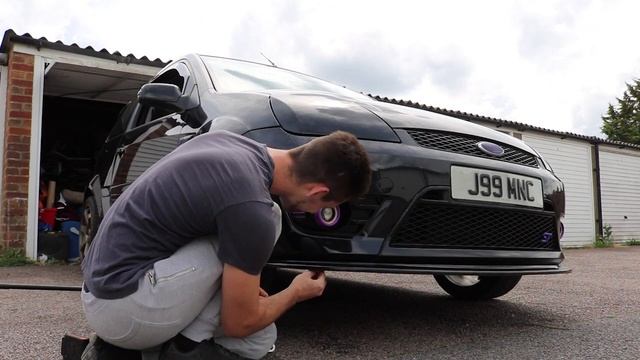 New front splitter + Rear spats Install!!! (Fiesta ST MK6) смотреть онлайн