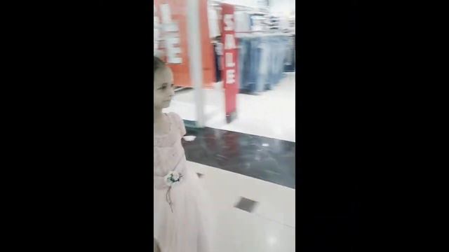 ВЛОГ|ТОРГОВЫЙ ЦЕНТР|ВЫХОДНОЙ. смотреть онлайн