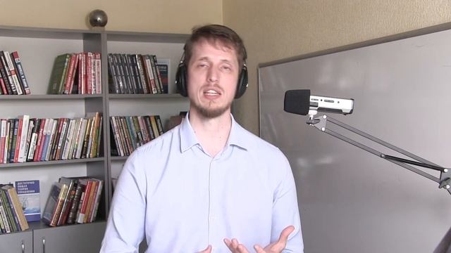 Дмитрий Емец - о современной детской литературе, писательской продуктивности и воспитании детей смотреть онлайн