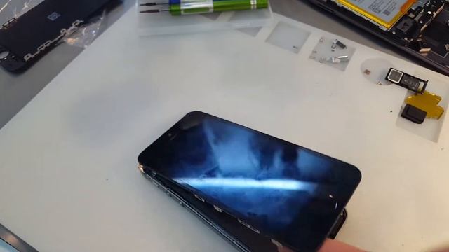 Ремонт iPhone за 15 минут. Последствия. смотреть онлайн