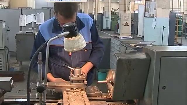 Сотрудников завода "Варяг" волнуют проблемы благоустройства во Владивостоке смотреть онлайн