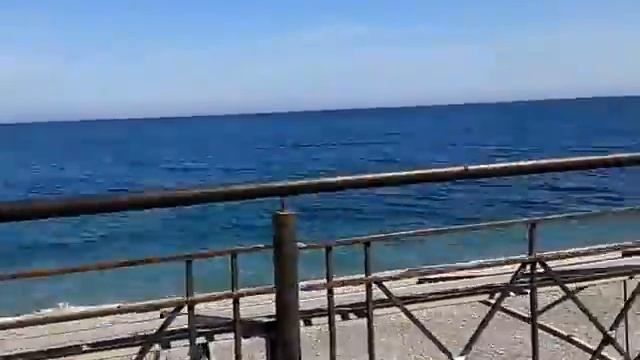 Апрель 2015 набережная Гурзуф