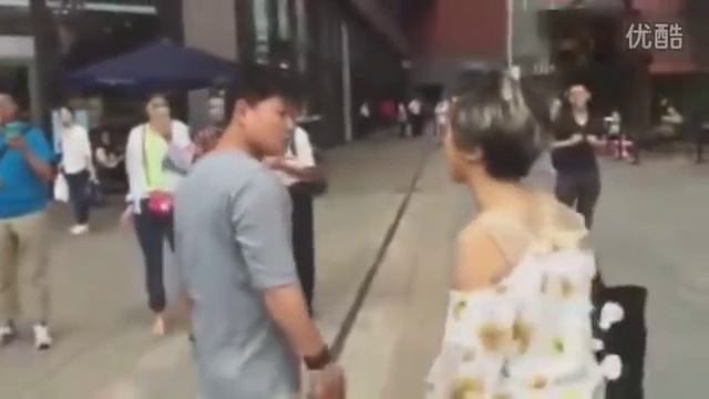 Неожиданный, но предсказуемый результат знакомства в Интернете смотреть онлайн