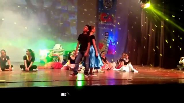 Just dance Grease!!! смотреть онлайн