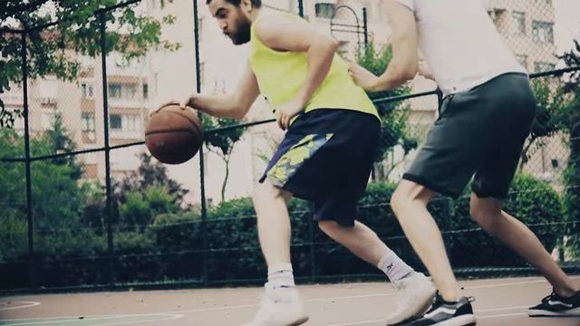 Basketball ! смотреть онлайн