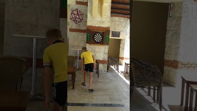 Как правильно играть в дарц в турции смотреть онлайн