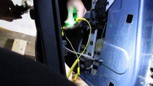 Renault Megane 2 - не работают электростеклоподъемники.