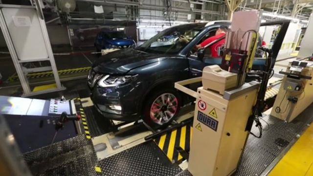 Car factory. Автомобильный завод Nissan в Санкт-Петербурге смотреть онлайн