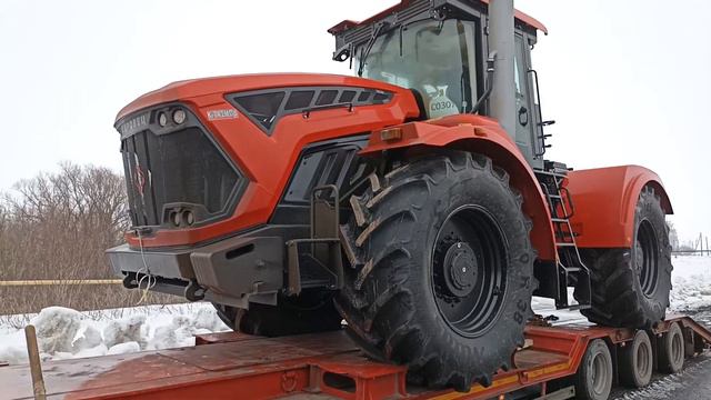 Отгрузка трактора Кировец К742МПр с двигателем мерседес мощностью 428 л/с смотреть онлайн