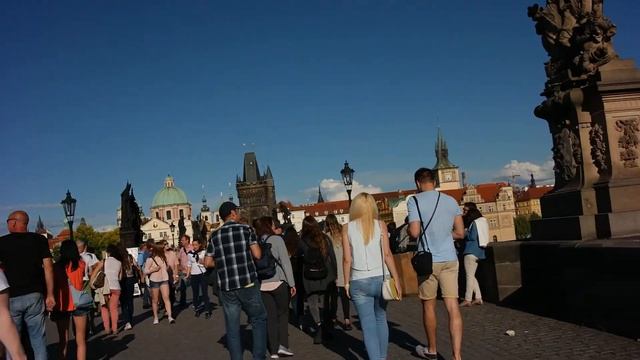 Prague Charles Bridge filmed with Samsung nx 300 смотреть онлайн