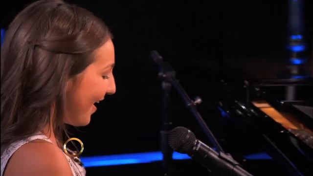 Emily Bear Performs "The Girl from Ipanema" смотреть онлайн