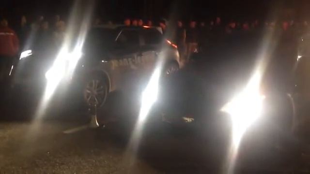 Nissan Juke vs BMW 530 смотреть онлайн