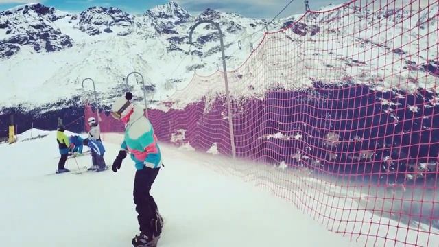 Bormio 3000 - one of th best ski areas in Italy смотреть онлайн