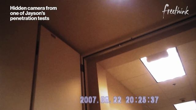 Hacking Banks For Money смотреть онлайн