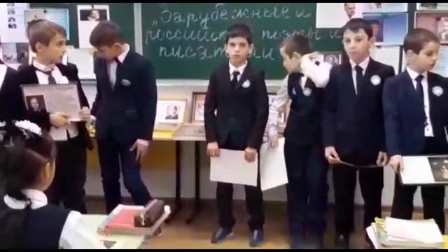 Зарубежные и российские поэты и писатели смотреть онлайн