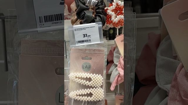 Магнит -Косметик Аксессуары для волос Чего там только нет)!