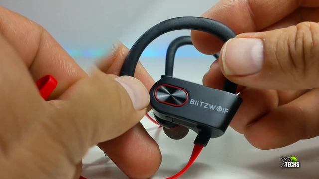 Best Bluetooth Sports Earphone Under $50 | The Blitzwolf BW-BTS2 - Unboxing And Review смотреть онлайн