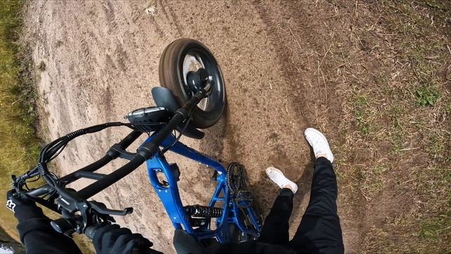 Riding The NEW ACE DEMON II - First Impressions смотреть онлайн