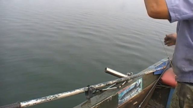 На окуневую рыбалку смотреть онлайн