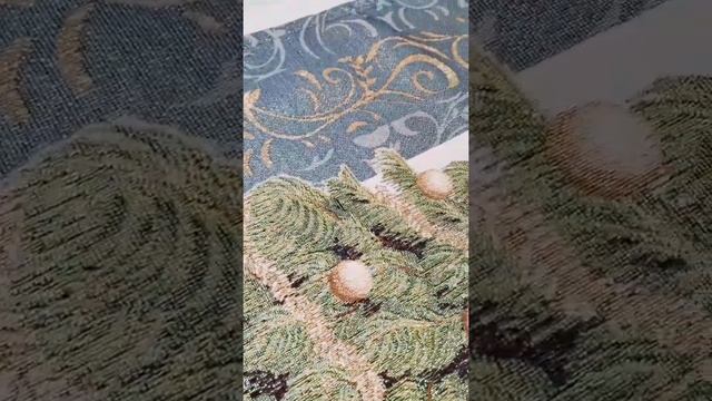 Скатерть гобеленовая с люрексом "Новогодняя красавица" 100х100 cm смотреть онлайн